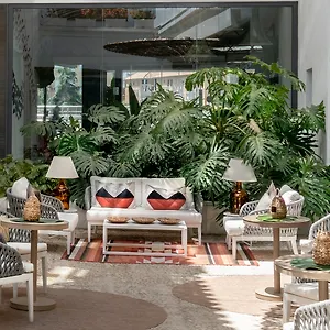 Hotel Vincci Seleccion Del Patio